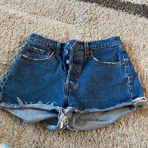 Levi’s short